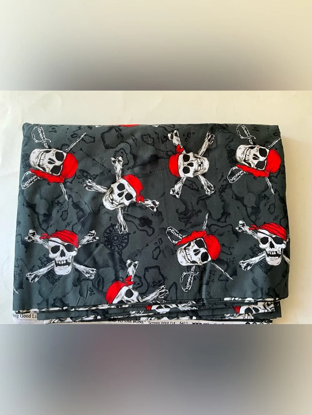 Quilting Sewing Material Robert Kaufman Fabrics Pirate Bad To The Bone 6 Yards